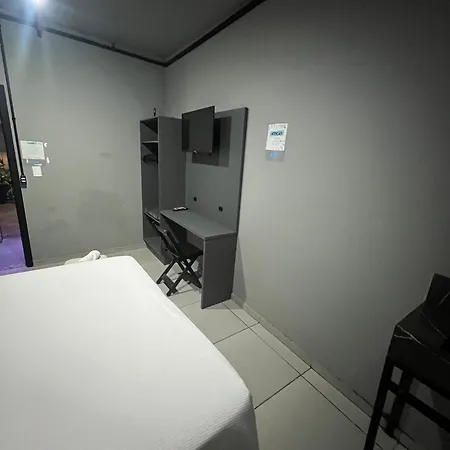 Esquina 8 Suites Confort & Hostel Florianopolis Exterior photo