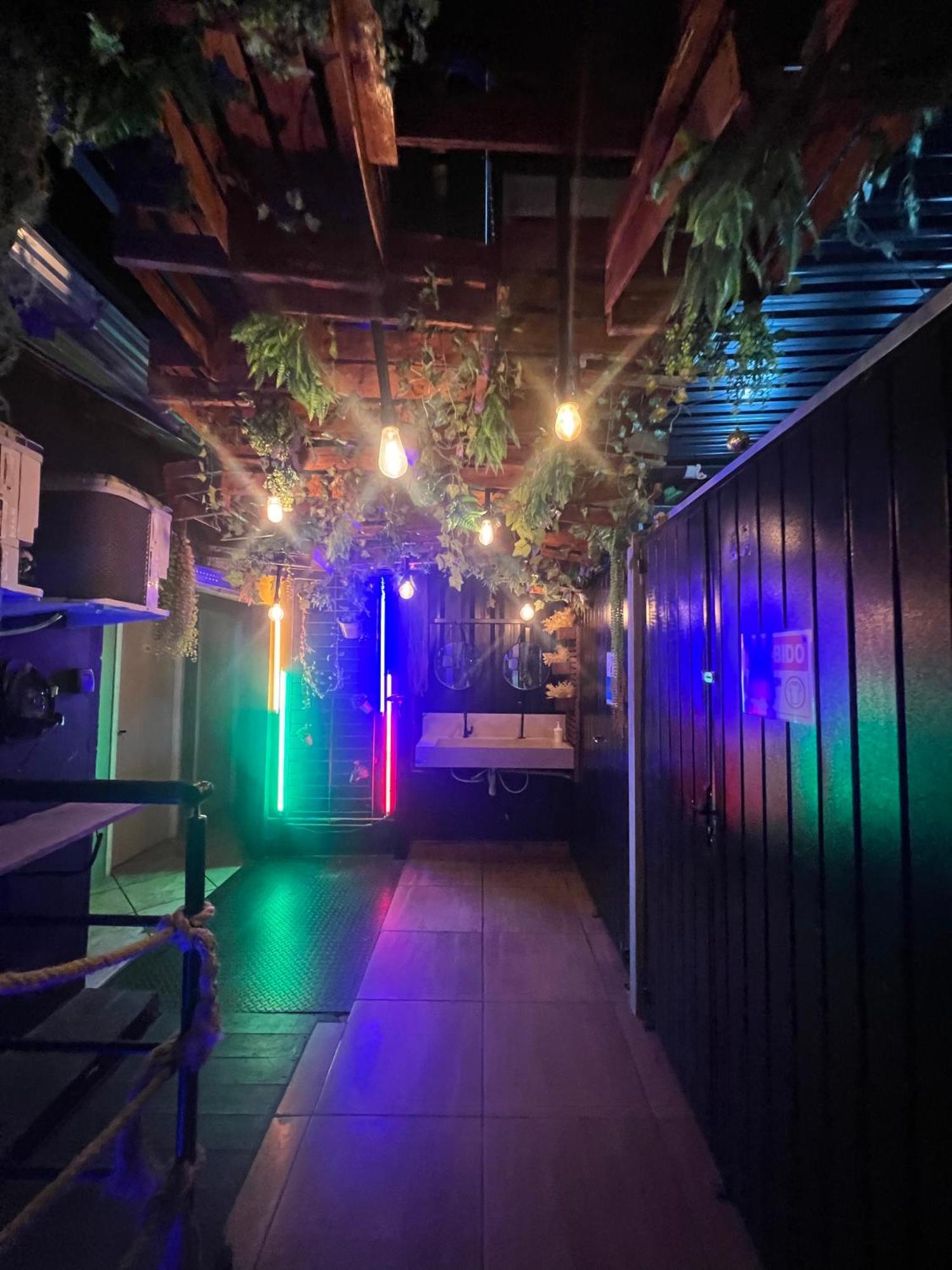Hostel Esquina 8 Confort & Florianopolis